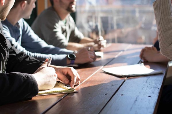 Comment la réforme de l'apprentissage impacte-t-elle l'école d'illustration LVB2 à Paris ?